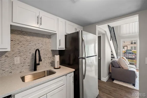 $155,900 | 1084 Mersey Bend Drive, Unit F, St. Louis, MO 63129