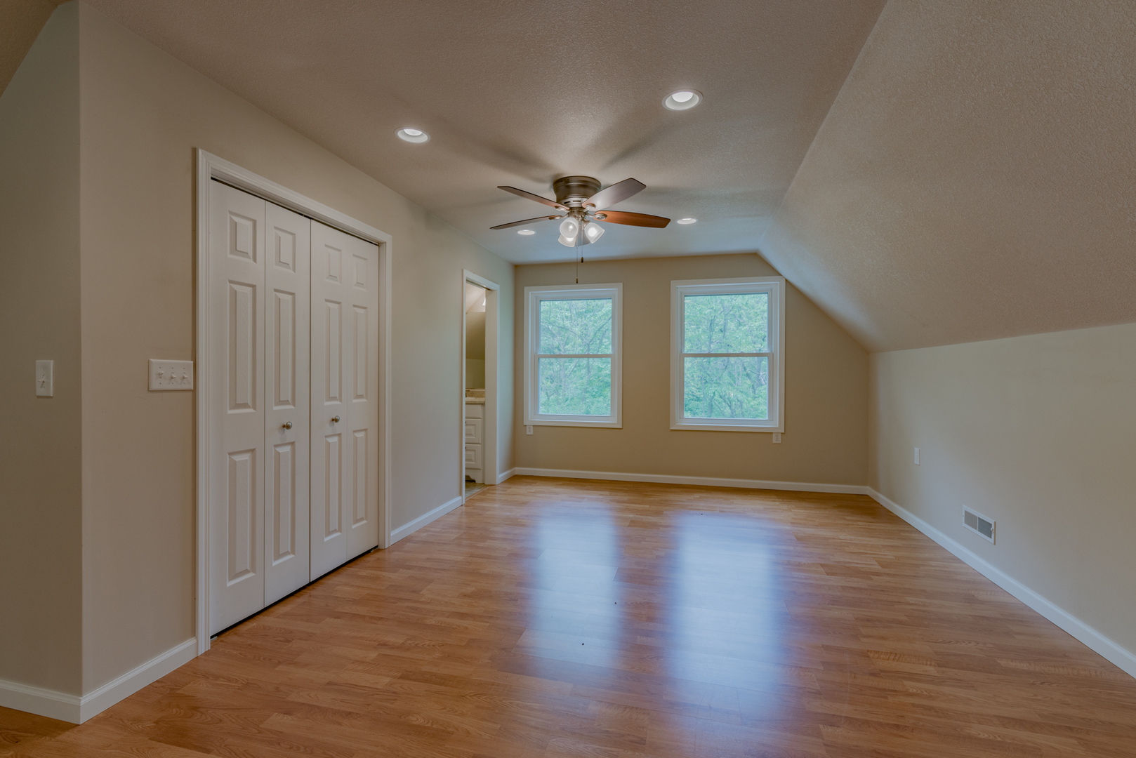 15682 King Road Danvers, IL 61732 - Photo 11 of 31
