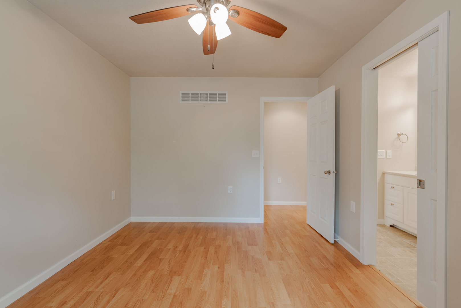 15682 King Road Danvers, IL 61732 - Photo 23 of 31