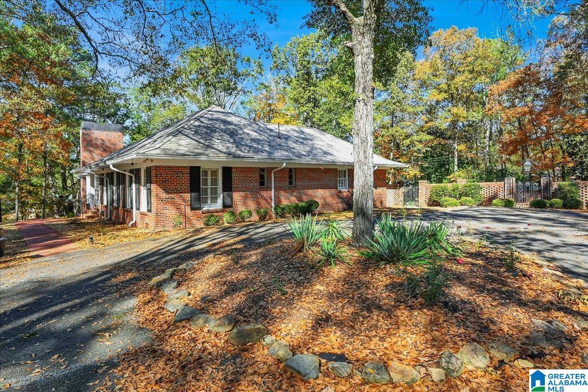 202 Crest Circle South Jasper, AL 35501 - Photo 40 of 53