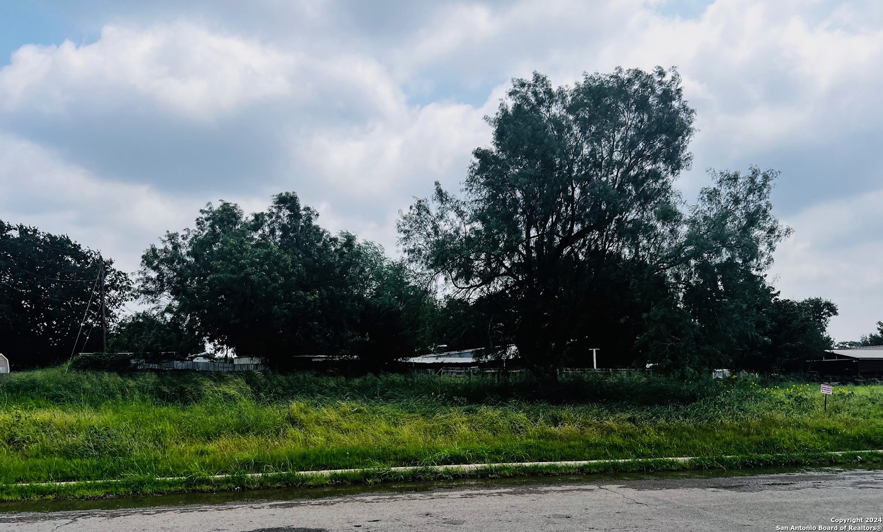 Tbd South Walnut Pearsall, TX 78061 - Photo 3 of 10