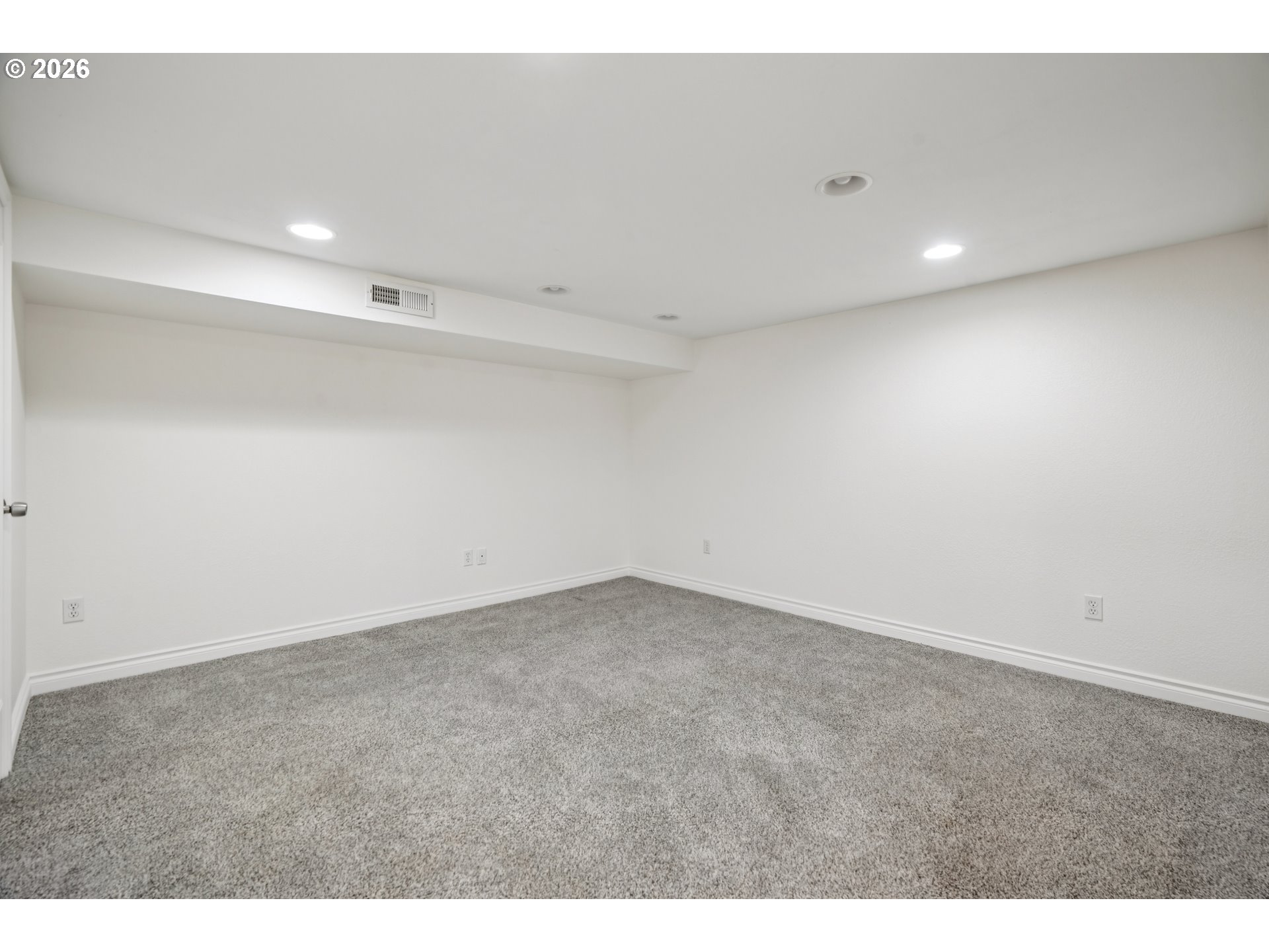 3825 Northeast 75th Avenue Portland, OR 97213 - Photo 29 of 40