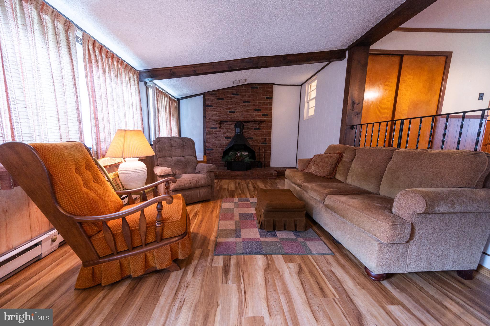 8 Warwick Road Stratford, NJ 08084 - Photo 2 of 34