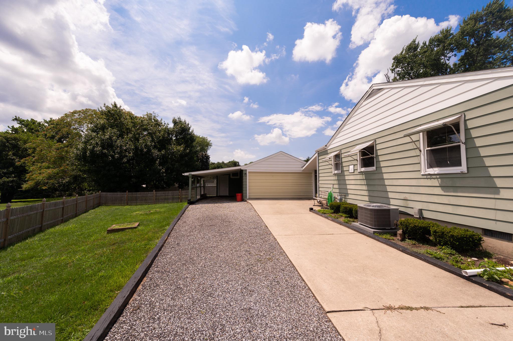 8 Warwick Road Stratford, NJ 08084 - Photo 24 of 34