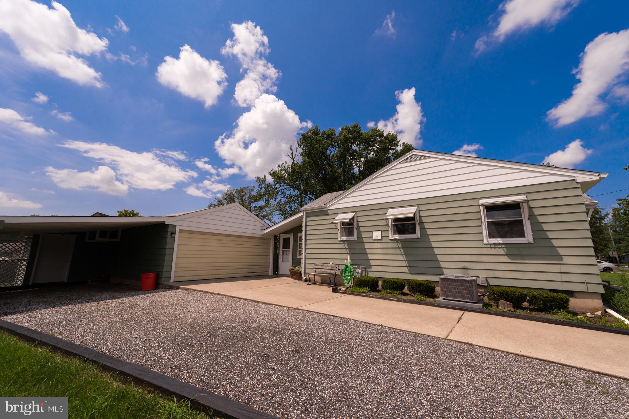 8 Warwick Road Stratford, NJ 08084 - Photo 25 of 34