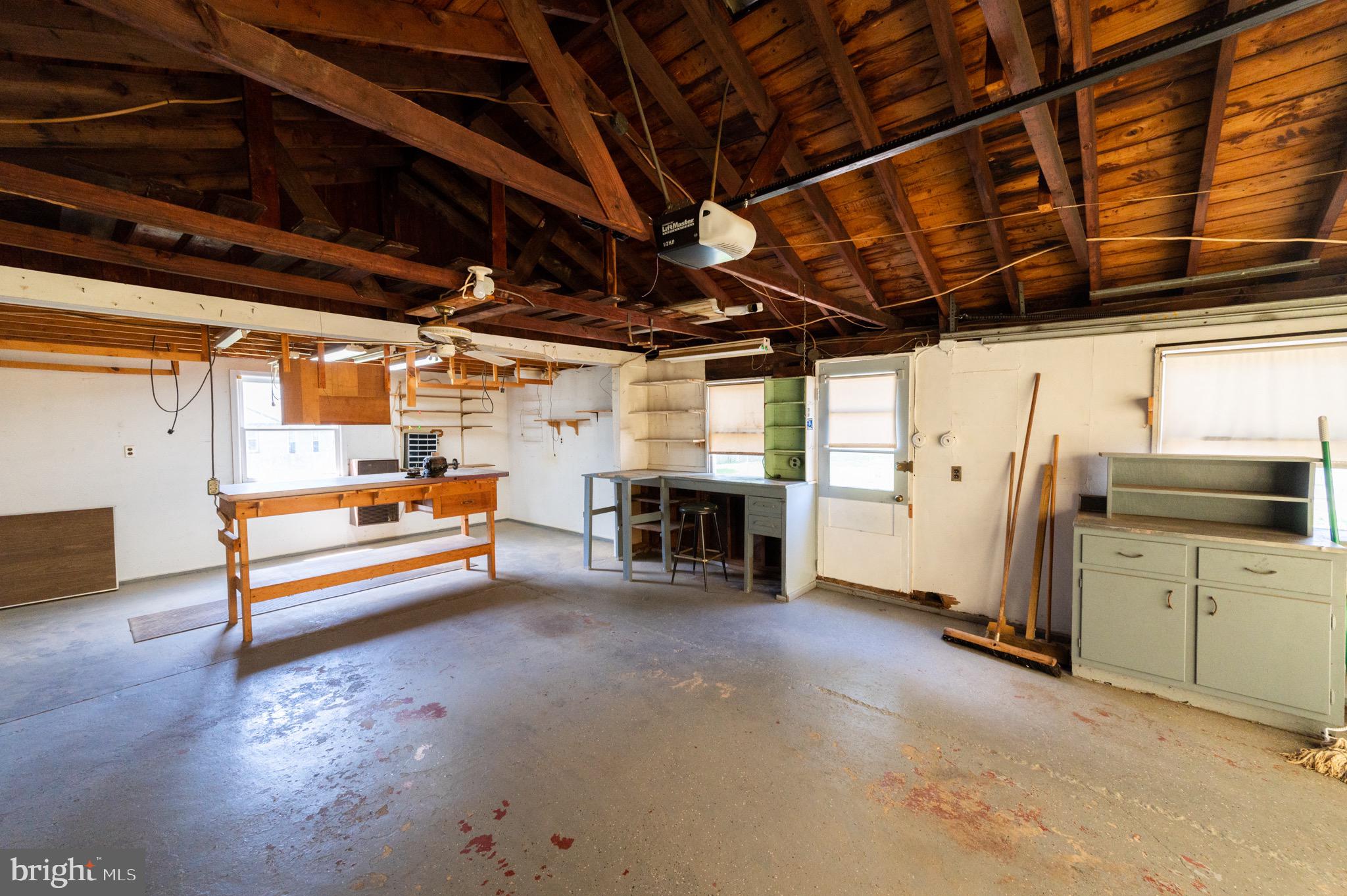 8 Warwick Road Stratford, NJ 08084 - Photo 32 of 34