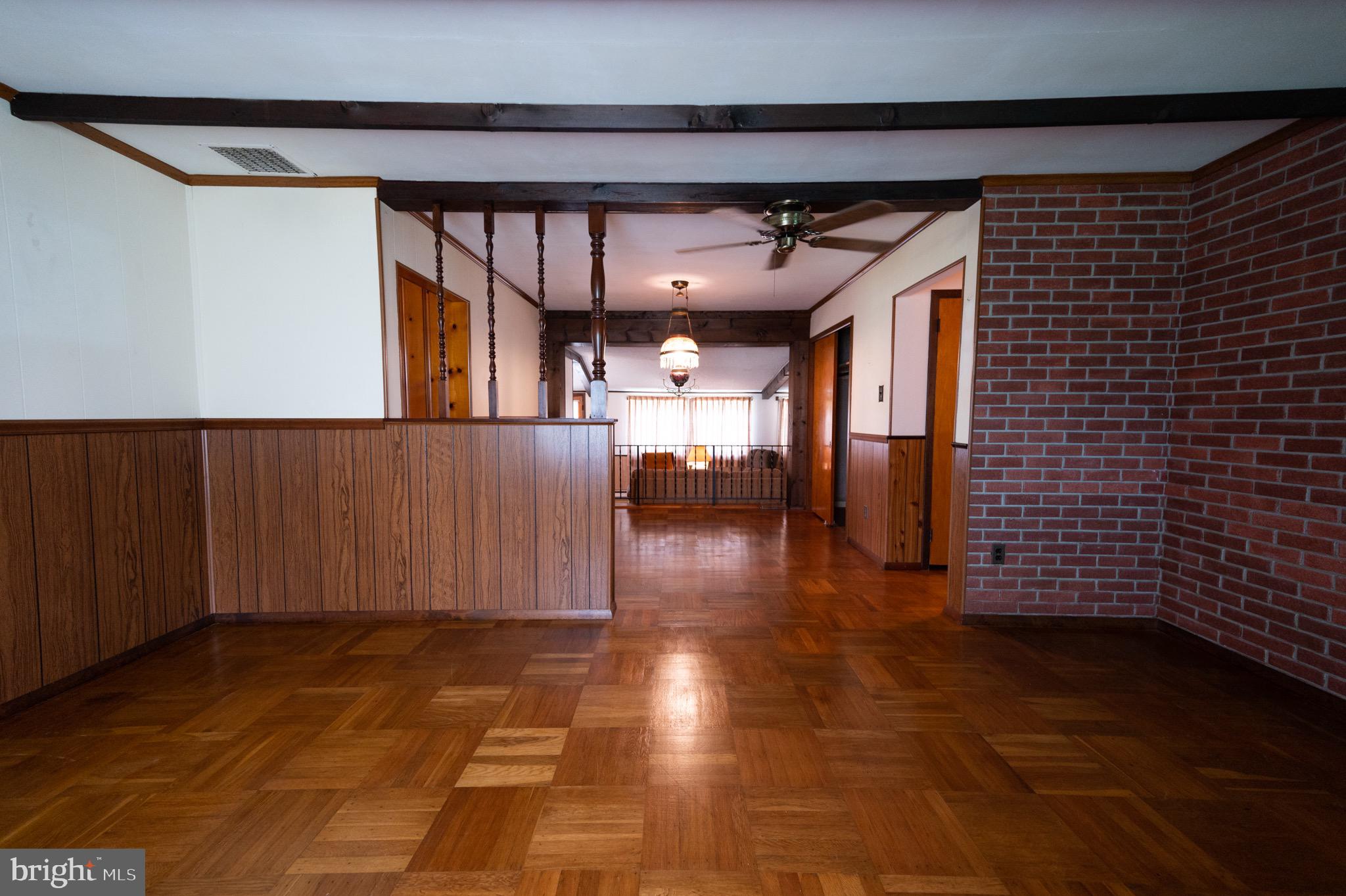 8 Warwick Road Stratford, NJ 08084 - Photo 6 of 34