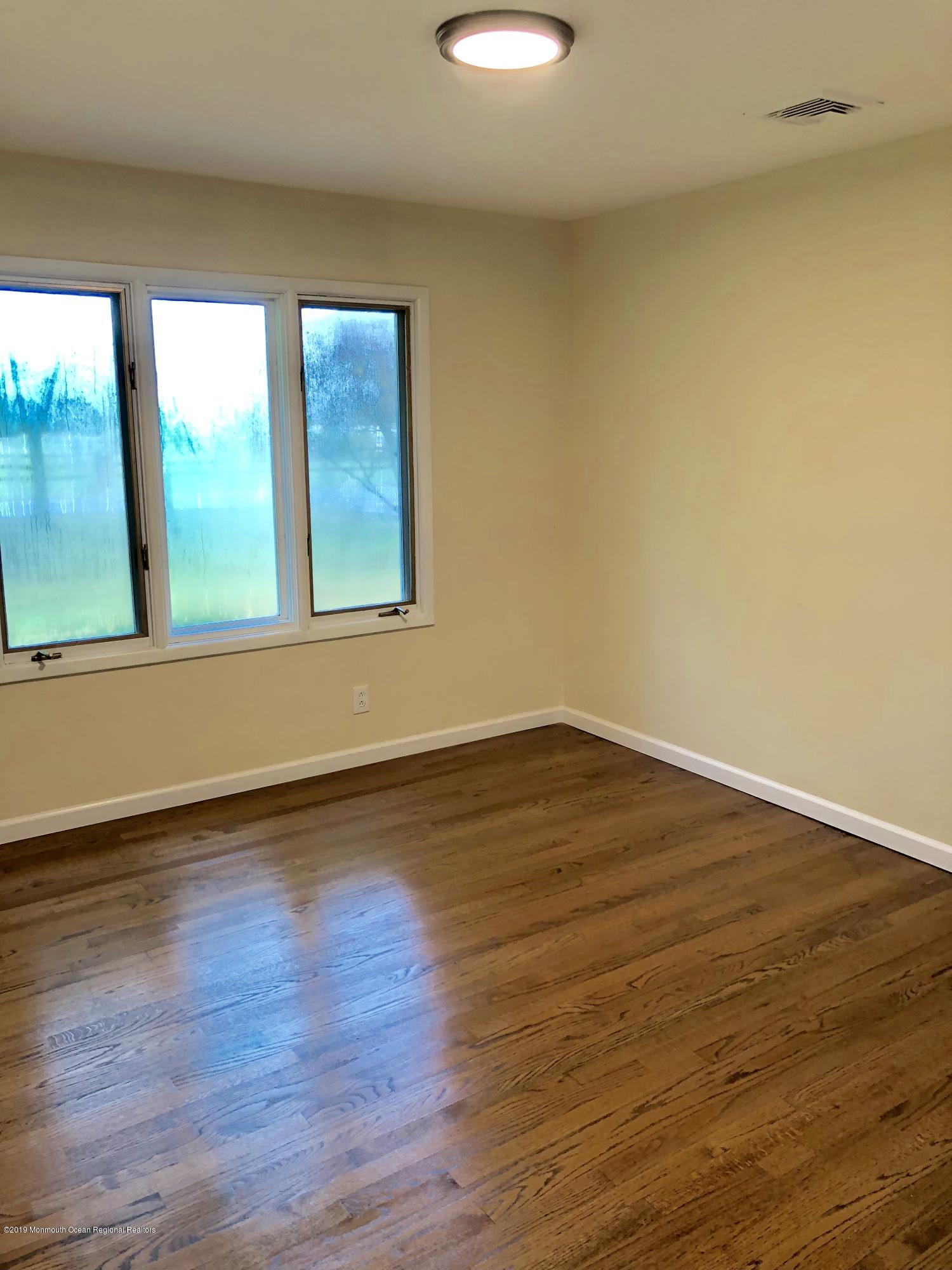 266 Locust Avenue Howell, NJ 07731 - Photo 9 of 21 Bedroom 1