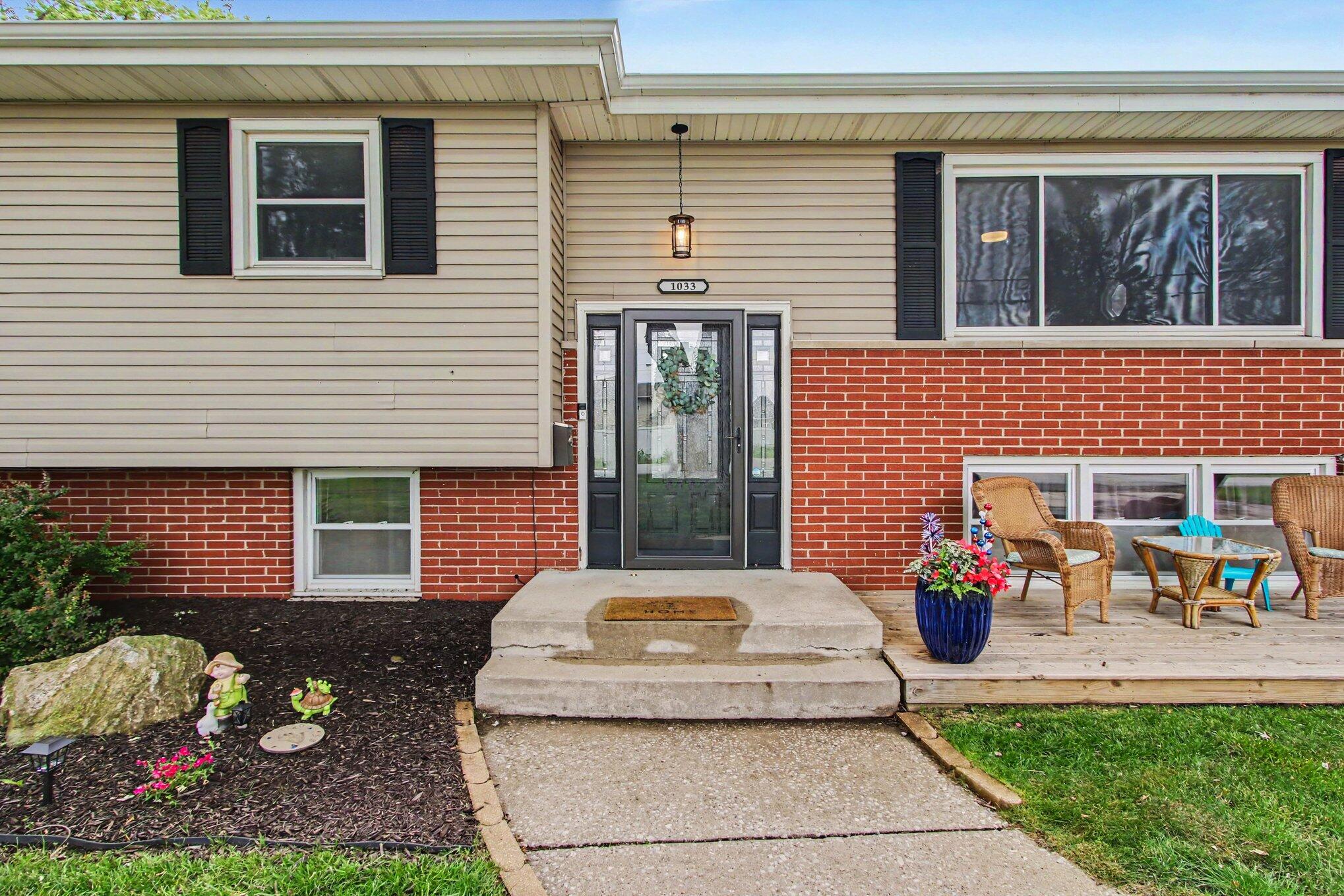 1033 South Decatur Street Hobart, IN 46342 - Photo 5 of 26 2038x1359