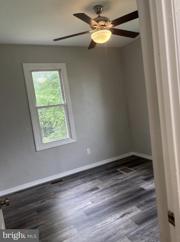43 Patapsco Road Linthicum Heights, MD 21090 - Photo 7 of 12 Gallery Image 7