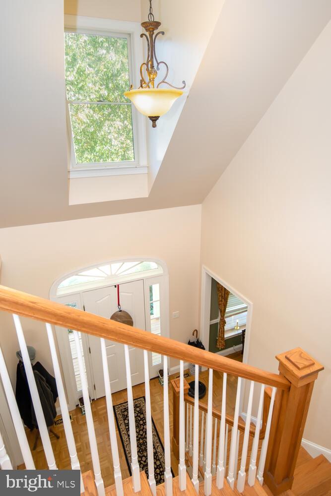 7537 Quaker Neck Road Chestertown, MD 21620 - Photo 23 of 42 Nice staircase