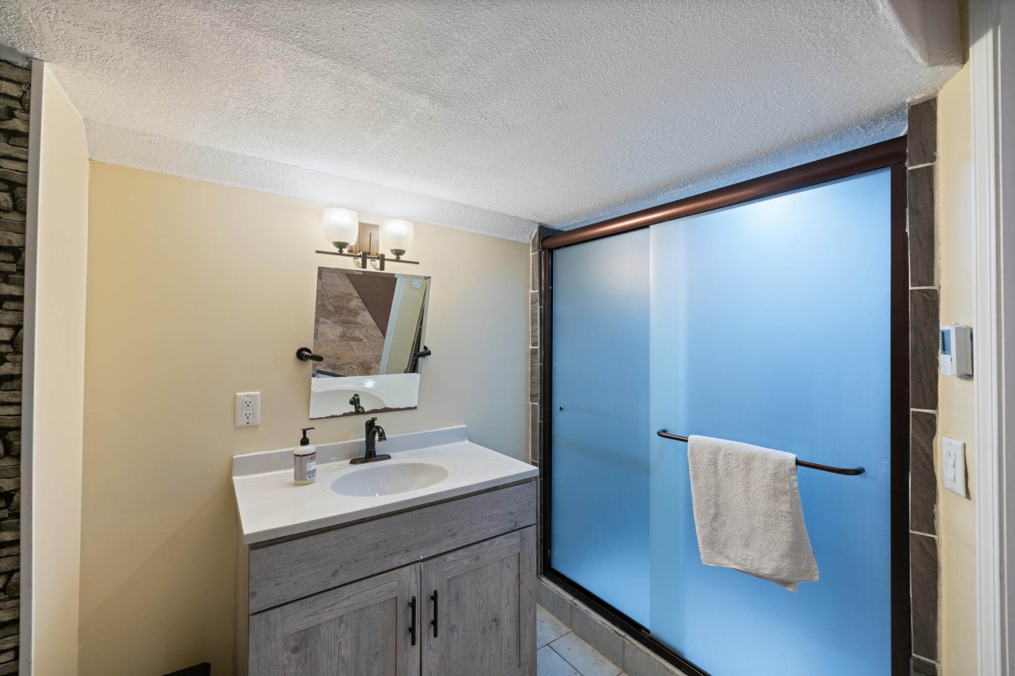 115 East 58th Street Minneapolis, MN 55419 - Photo 28 of 33
