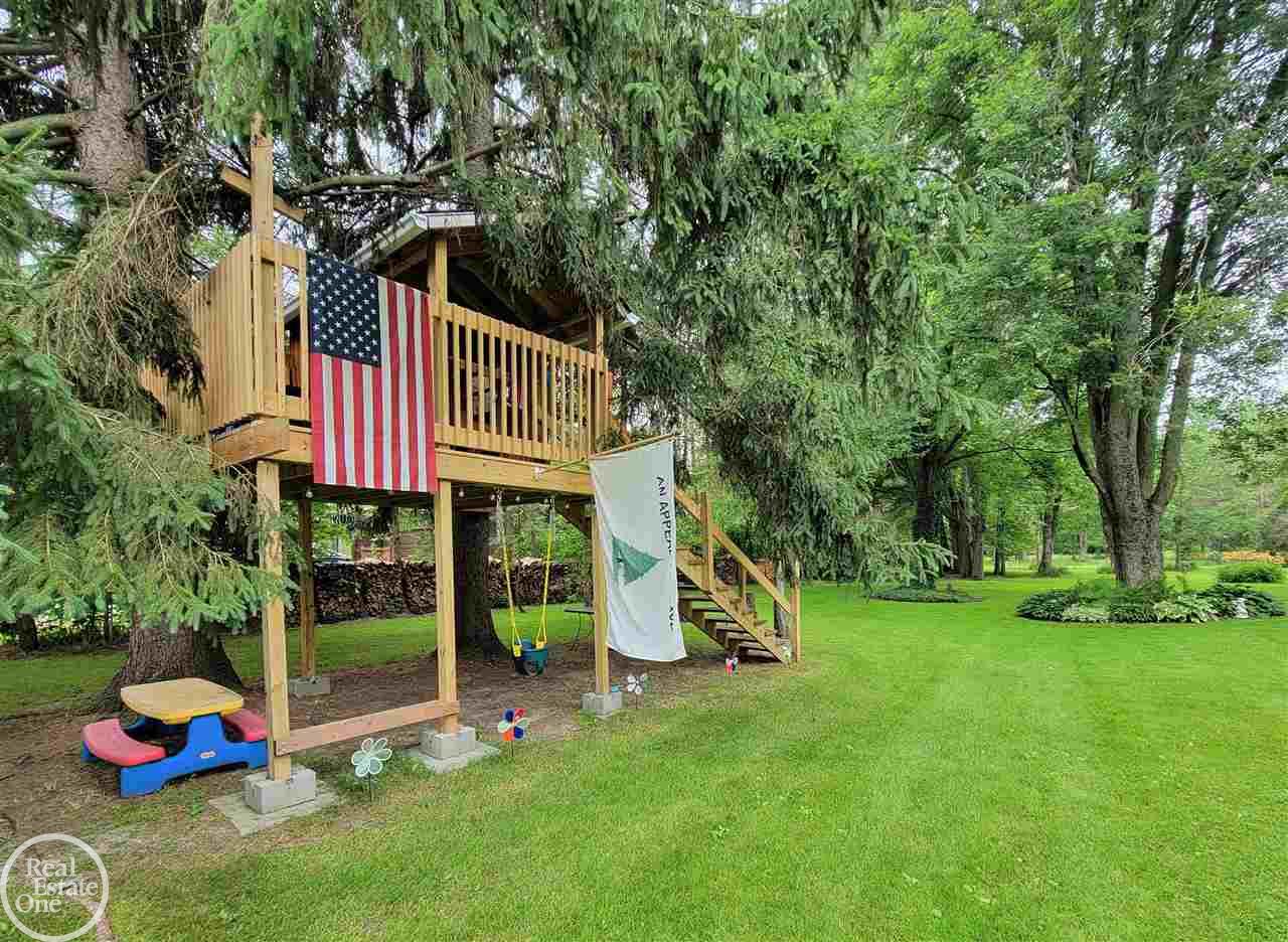 2594 Palms Road Columbus, MI 48063 - Photo 46 of 53