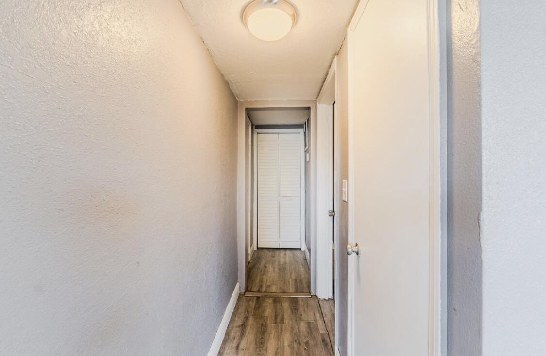 112 West 34th Street, Unit 1 2 Riviera Beach, FL 33404 - Photo 14 of 42 Hallway - Unit 1