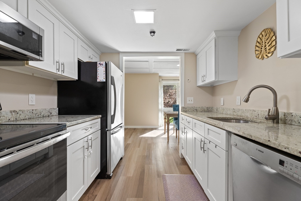 368 Great Road, Unit 4 Acton, MA 01720 - Photo 6 of 28