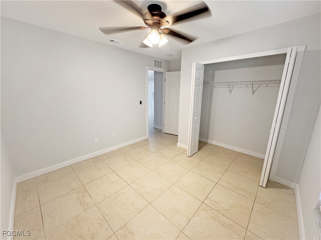 210 Manatee Street Fort Myers, FL 33913 - Photo 21 of 27 a view of an empty room