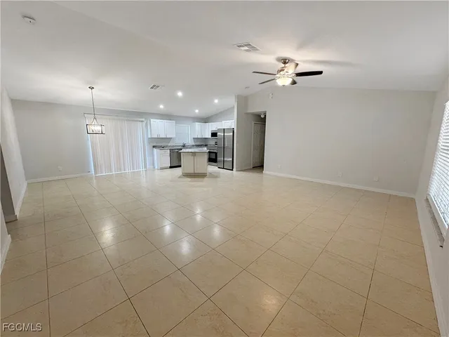 $1,799 | 210 Manatee Street, Fort Myers, FL 33913