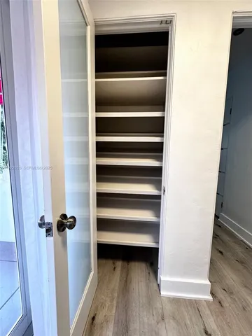 $20,000 | 3470 Sheridan Avenue, Miami Beach, FL 33140