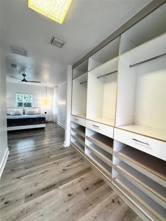 $14,000 | 3470 Sheridan Avenue, Miami Beach, FL 33140