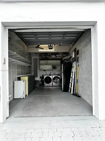 $20,000 | 3470 Sheridan Avenue, Miami Beach, FL 33140