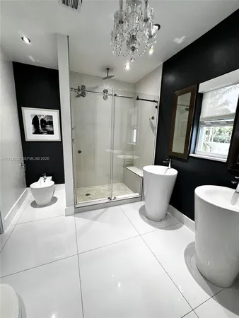 $14,000 | 3470 Sheridan Avenue, Miami Beach, FL 33140