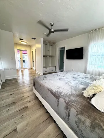 $20,000 | 3470 Sheridan Avenue, Miami Beach, FL 33140