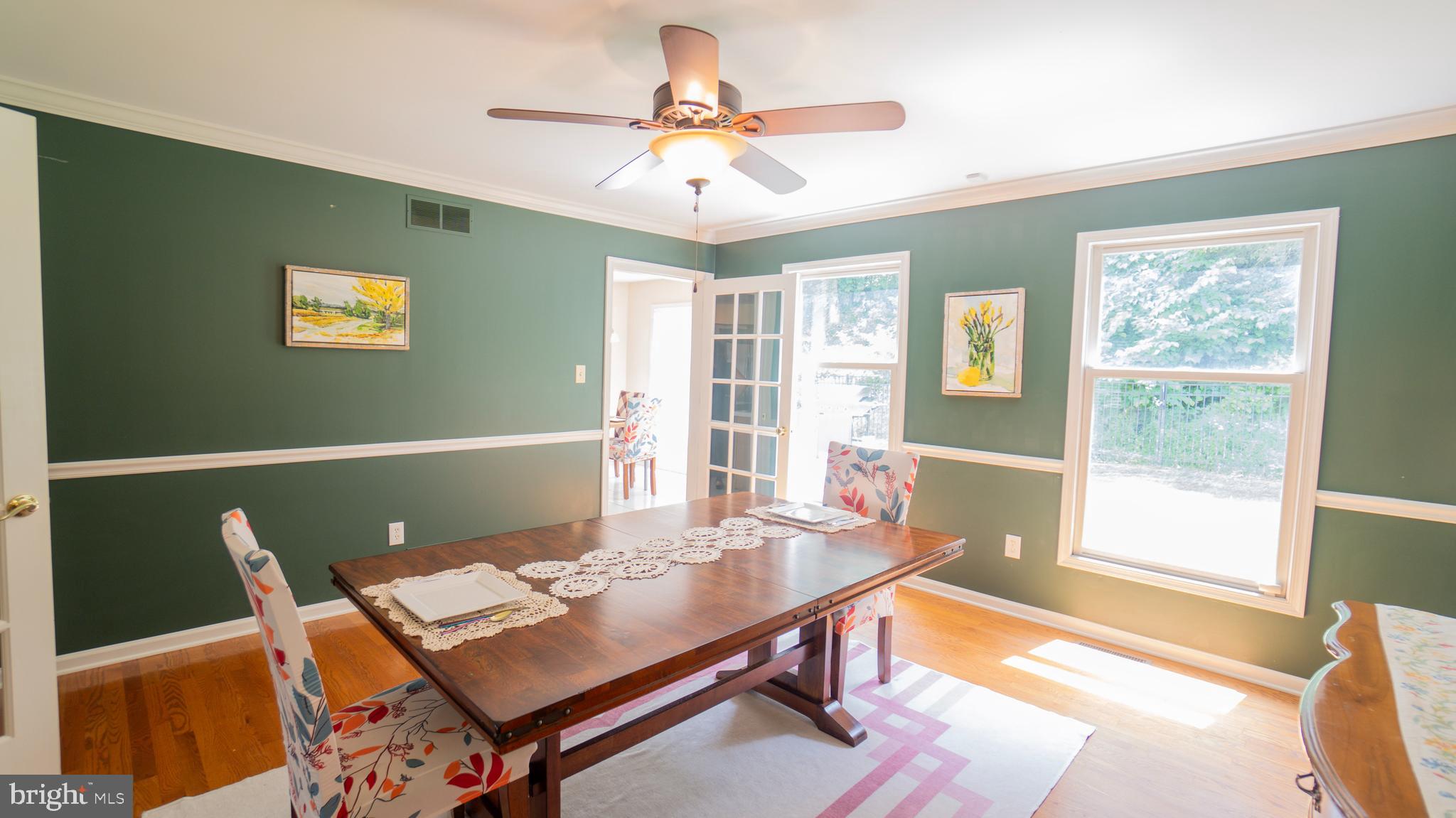 1042 Country Club Road Camp Hill, PA 17011 - Photo 14 of 41 a workspace with furniture and a window