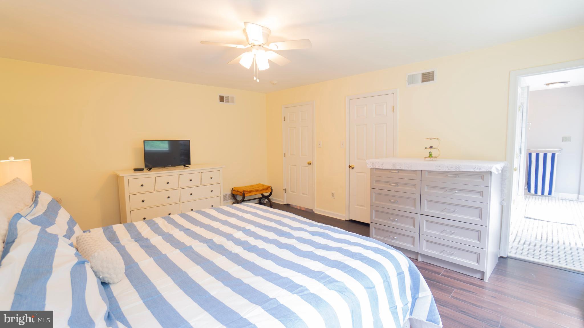 1042 Country Club Road Camp Hill, PA 17011 - Photo 22 of 41 a bedroom with a bed and a view of bedroom