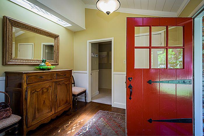 233 Bridge Road Hillsborough, CA 94010 - Photo 3 of 41