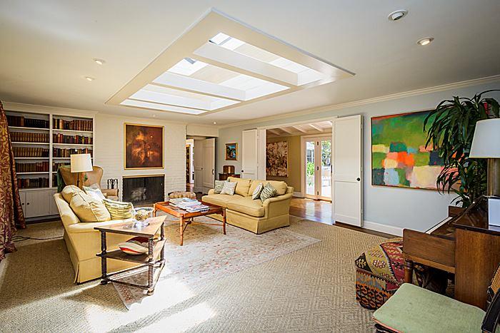 233 Bridge Road Hillsborough, CA 94010 - Photo 4 of 41