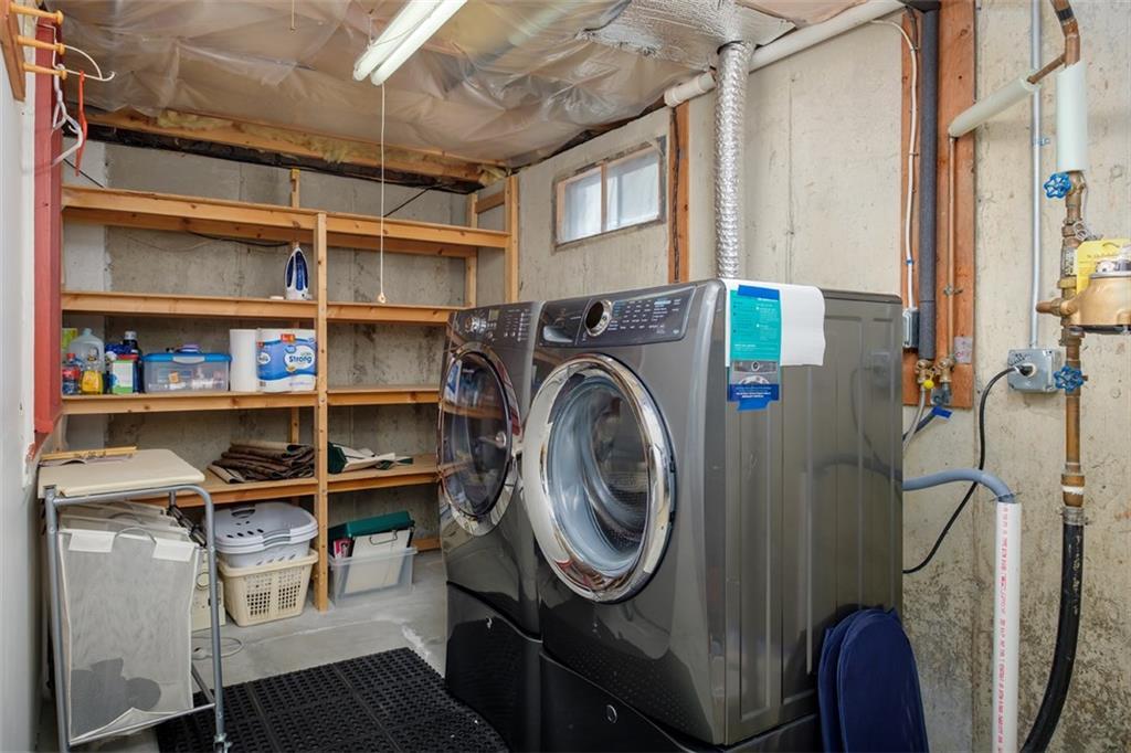 40 Donica Road York, ME 03909 - Photo 27 of 30 Tidy laundry area- newer state of...