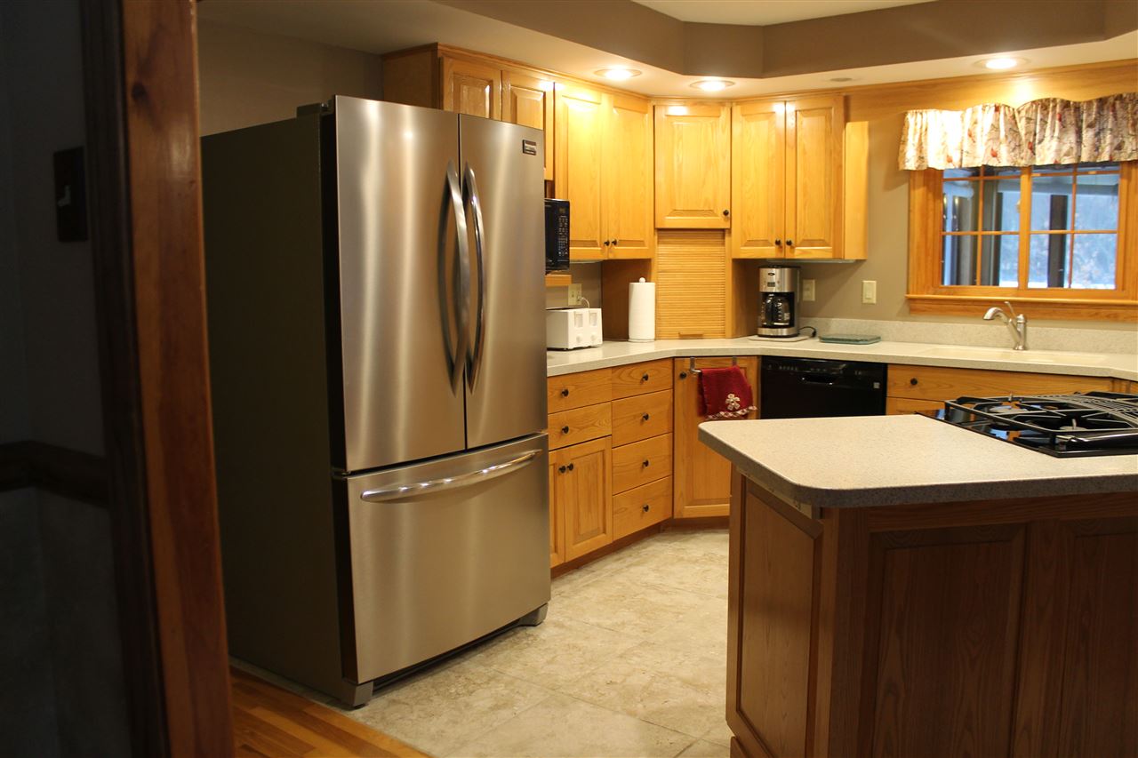 130 Center Hill Road Epsom, NH 03234 - Photo 7 of 29