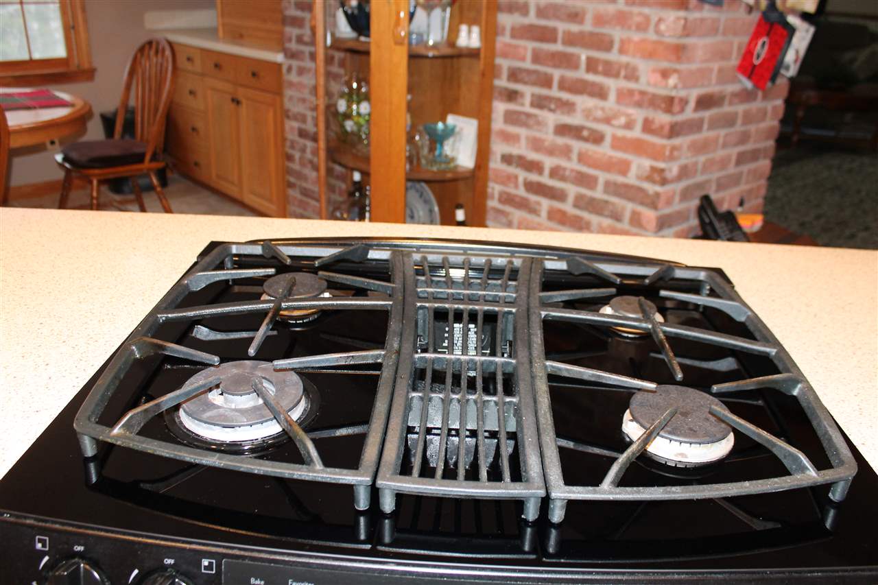 130 Center Hill Road Epsom, NH 03234 - Photo 10 of 29
