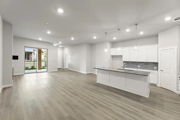 $355,900 | 650 Oakridge Drive, Wylie, TX 75098