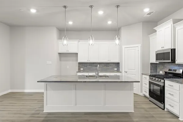 $355,900 | 650 Oakridge Drive, Wylie, TX 75098