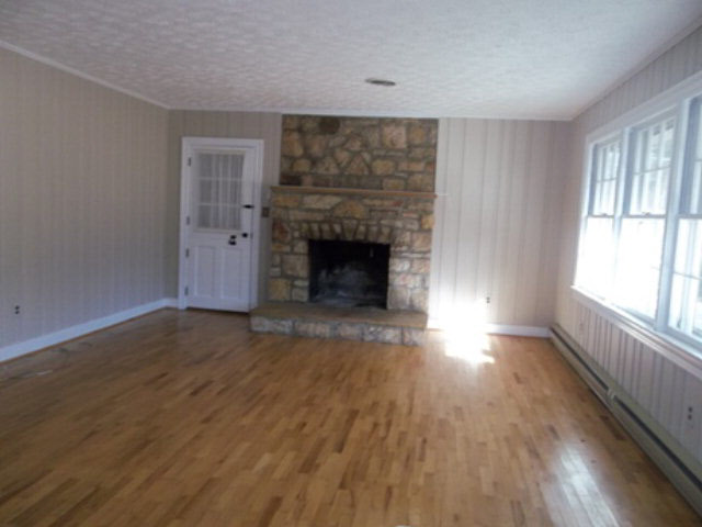 126 Ida Loop Road Luray, VA 22835 - Photo 6 of 13 Gallery Image 6