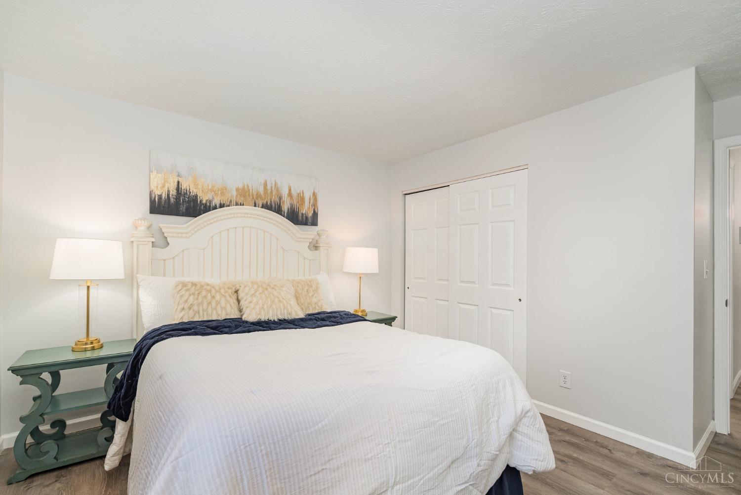 7641 Montgomery Road, Unit 6 Cincinnati, OH 45236 - Photo 14 of 21 Gallery Image 14