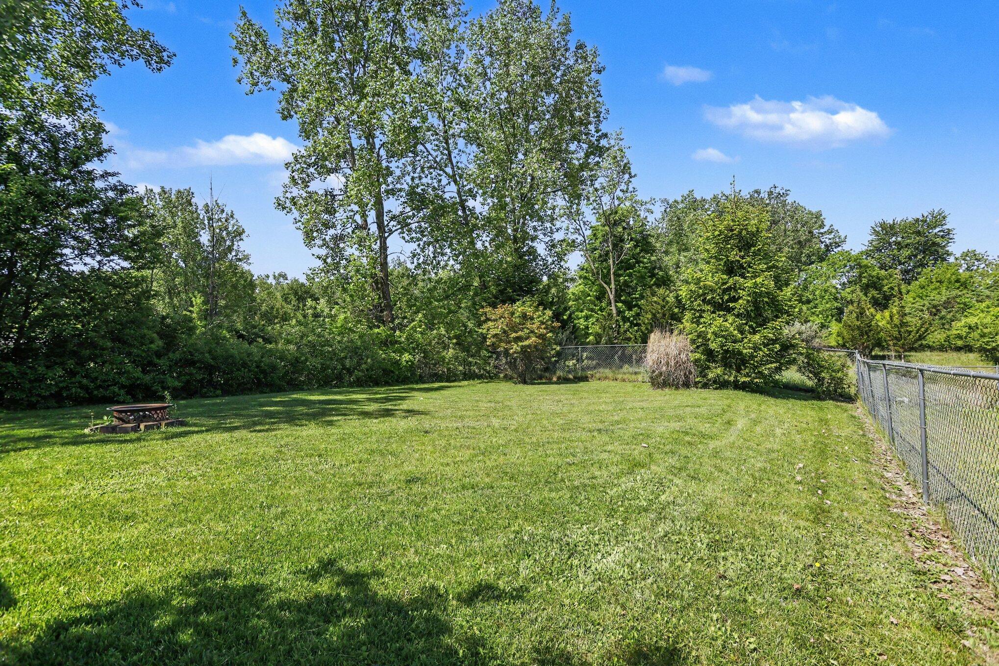 6006 Wise Road Lansing, MI 48911 - Photo 19 of 20 019_file_7245