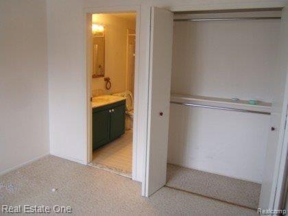 1088 Willow Grove Court, Unit 92 Rochester, MI 48307 - Photo 10 of 11 DSCF1322.jpg