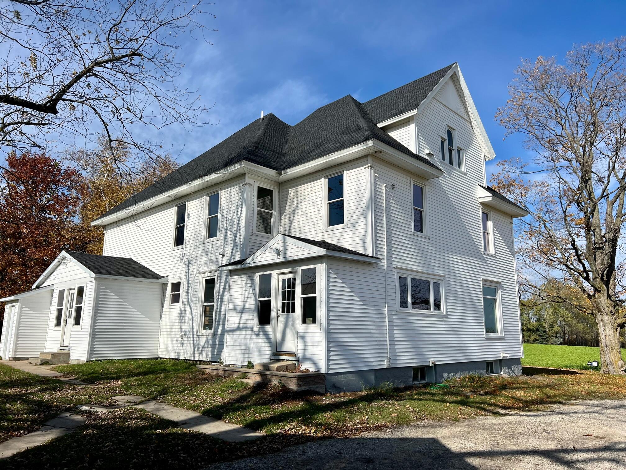 3115 West Kinney Road Ludington, MI 49431 - Photo 2 of 52 IMG_5858
