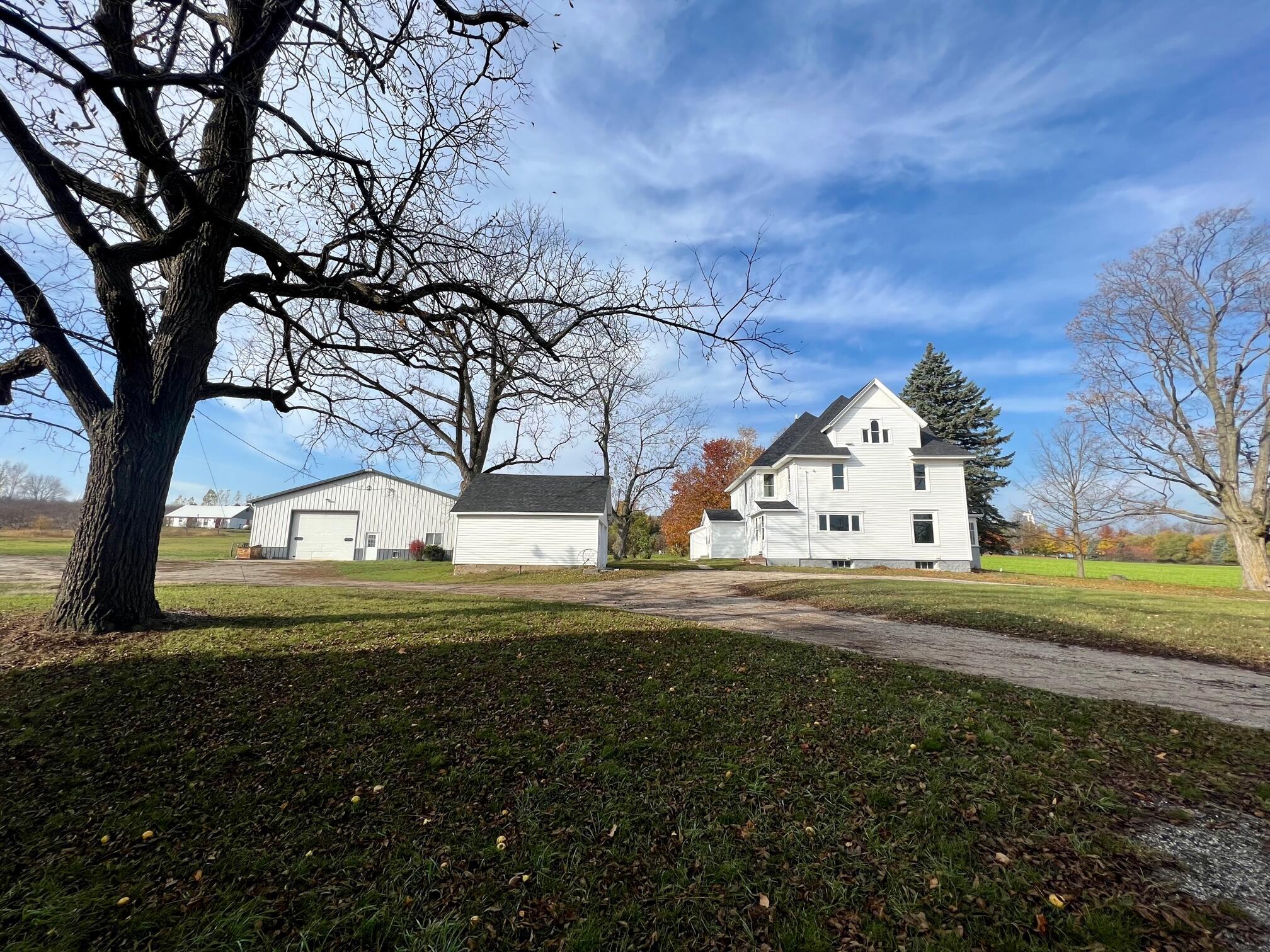 3115 West Kinney Road Ludington, MI 49431 - Photo 3 of 52 IMG_5905