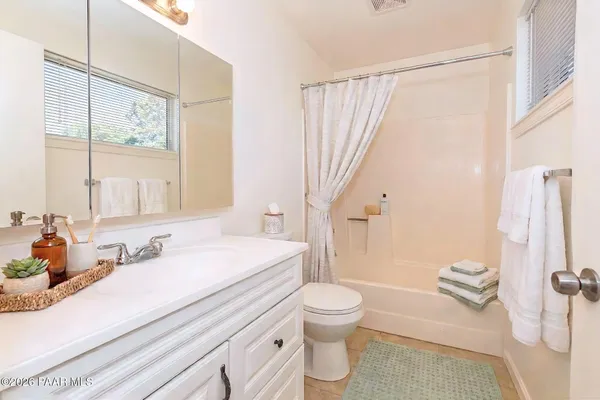$2,300 | 8486 East Posse Circle, Prescott Valley, AZ 86314