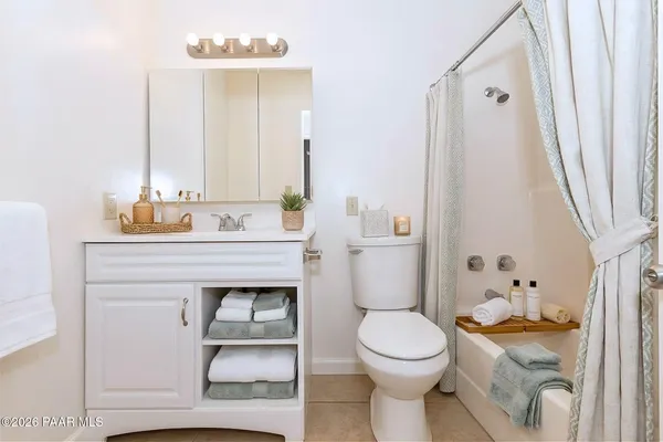 $2,300 | 8486 East Posse Circle, Prescott Valley, AZ 86314