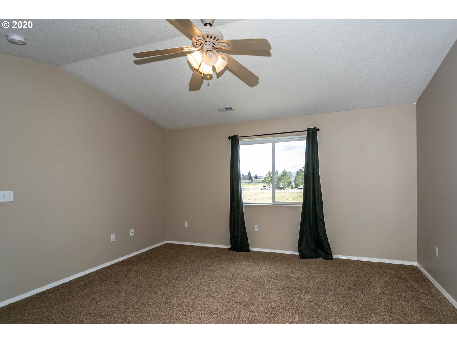 3954 Mission Road Northeast St. Paul, OR 97137 - Photo 12 of 32