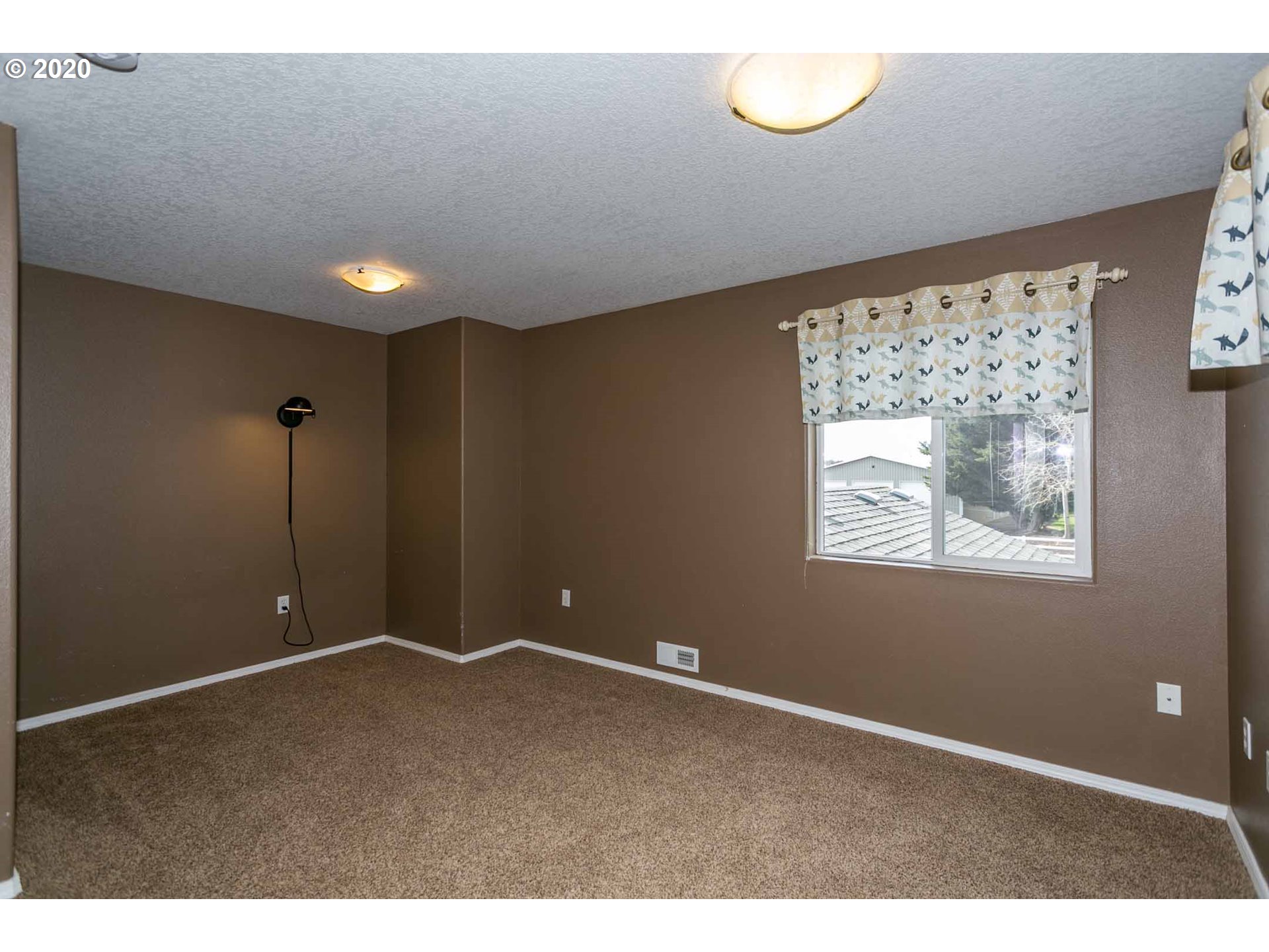 3954 Mission Road Northeast St. Paul, OR 97137 - Photo 15 of 32