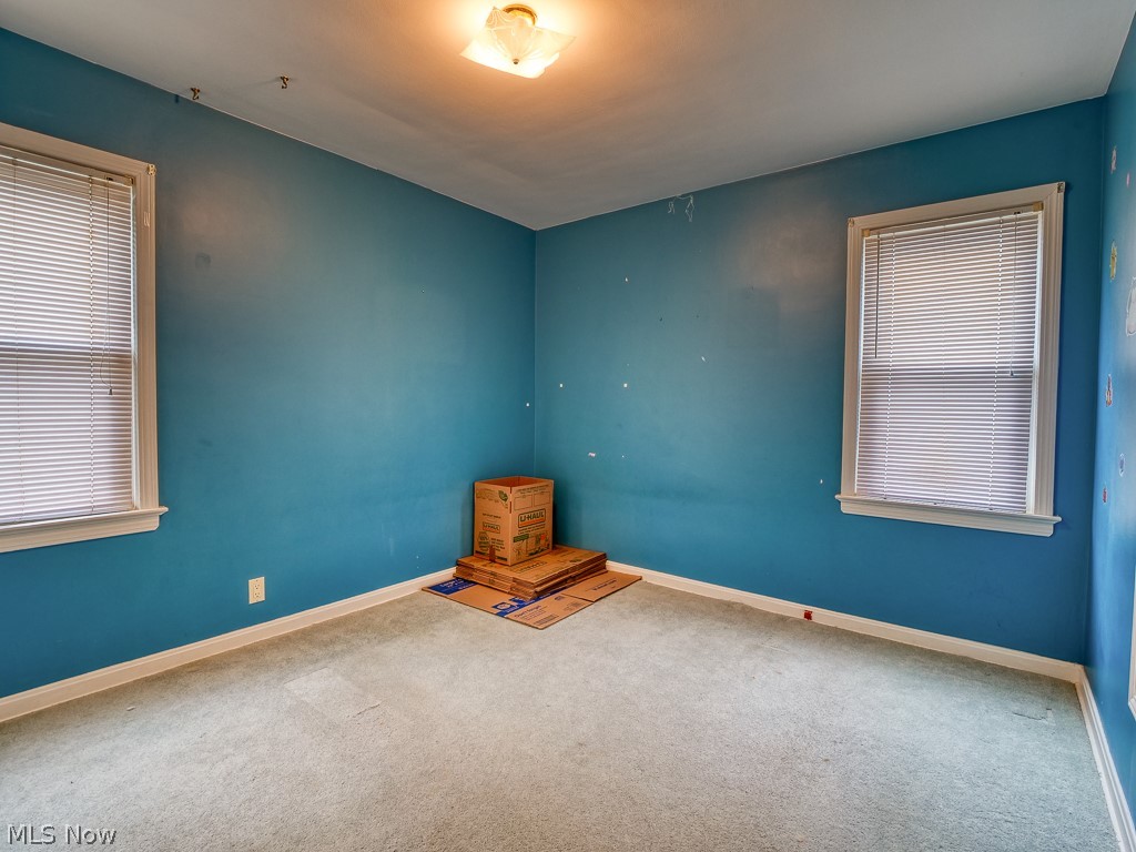 6265 Holburn Road Parma, OH 44129 - Photo 8 of 13