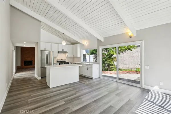 $1,399,000 | 5 Poinsettia, Irvine, CA 92604