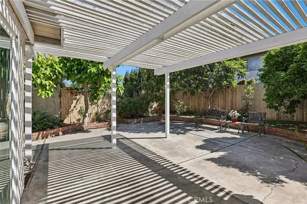 $1,399,000 | 5 Poinsettia, Irvine, CA 92604