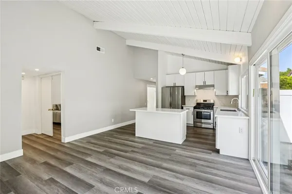 $1,399,000 | 5 Poinsettia, Irvine, CA 92604