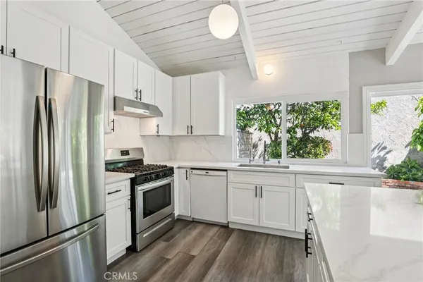 $1,399,000 | 5 Poinsettia, Irvine, CA 92604